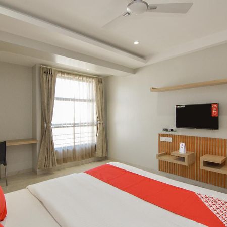 Hotel O Season Choice Shirdi Eksteriør billede
