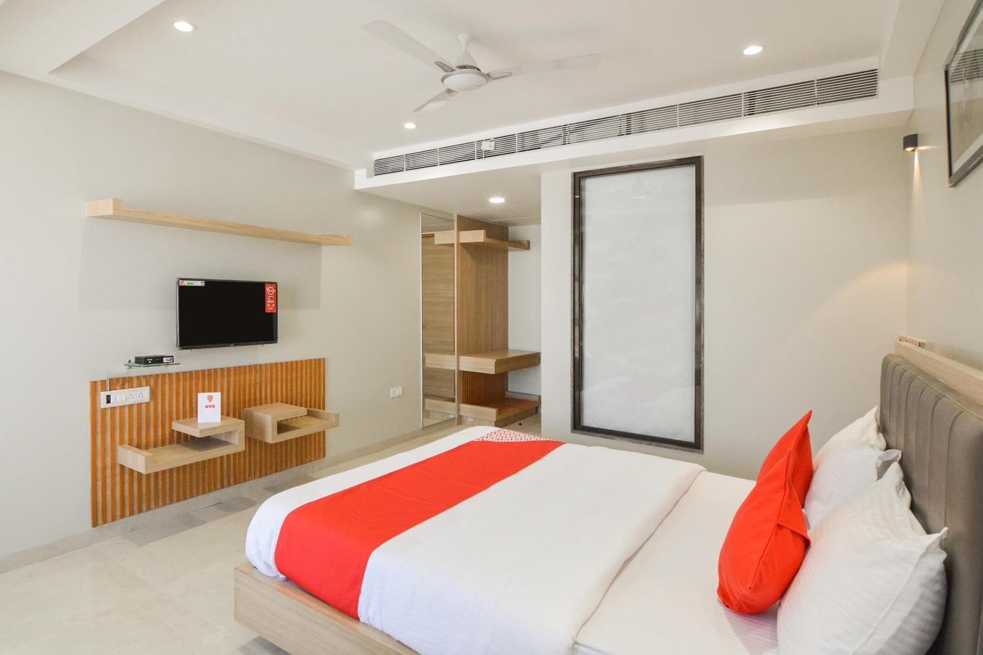 Hotel O Season Choice Shirdi Eksteriør billede